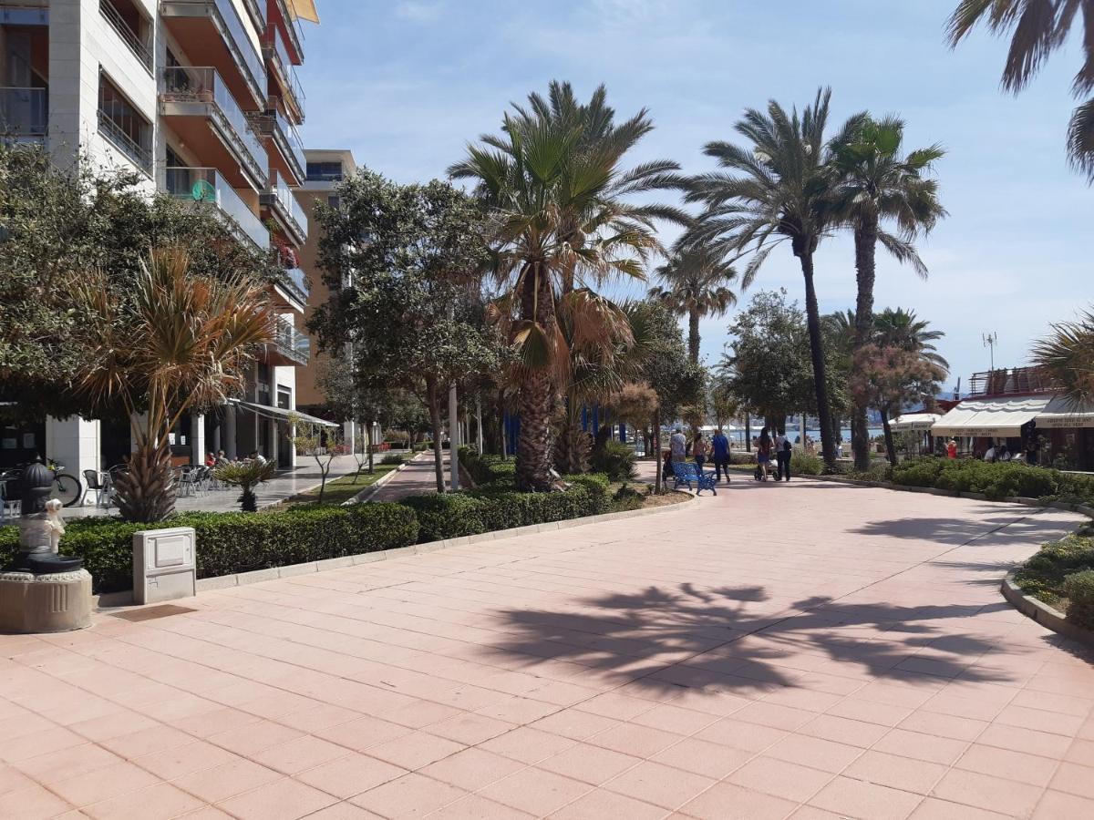 Apartamento Eursu Playa マラガ エクステリア 写真