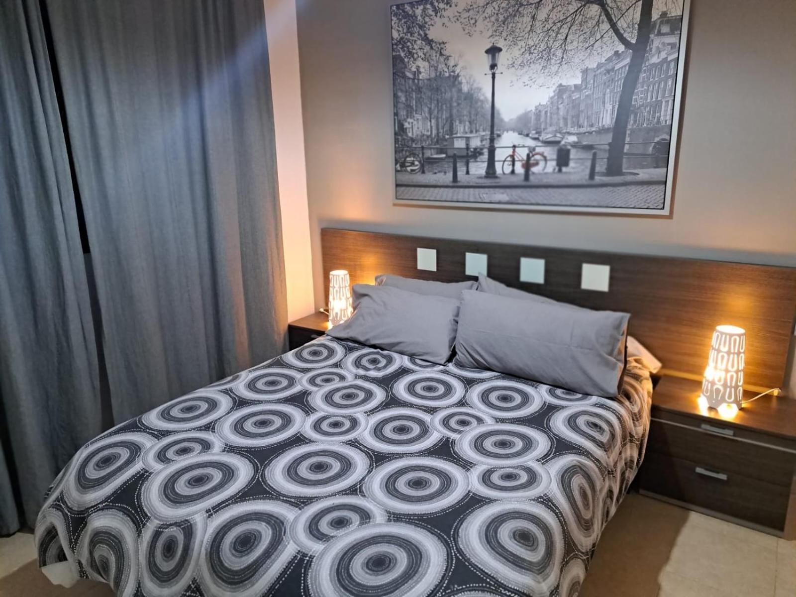 Apartamento Eursu Playa マラガ エクステリア 写真