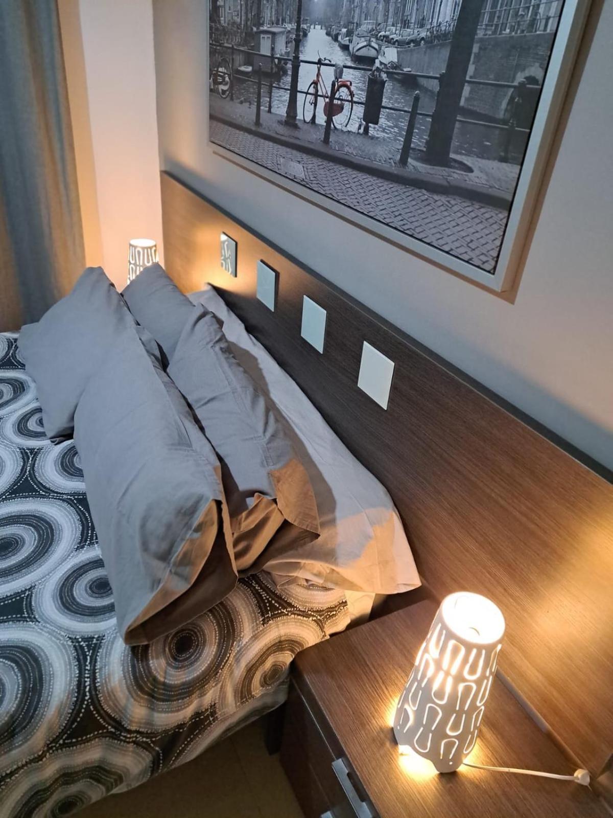 Apartamento Eursu Playa マラガ エクステリア 写真